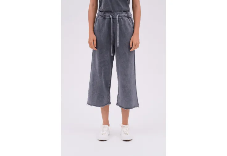 DIRTY LAUNDRY CROPPED SWEATPANTS DLWSP000049