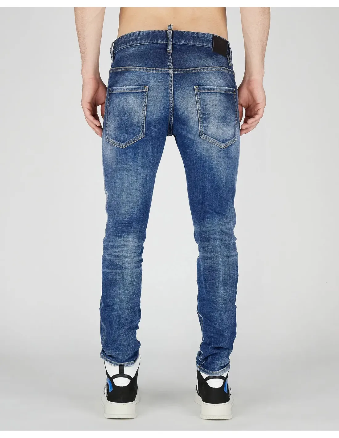 Dsquared2 slim hot sale fit jeans